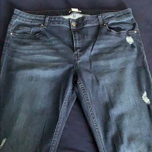 NWOT H&M Ripped Jeans
